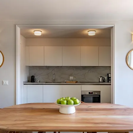 Deservi Charming Botticelli Apartman *
